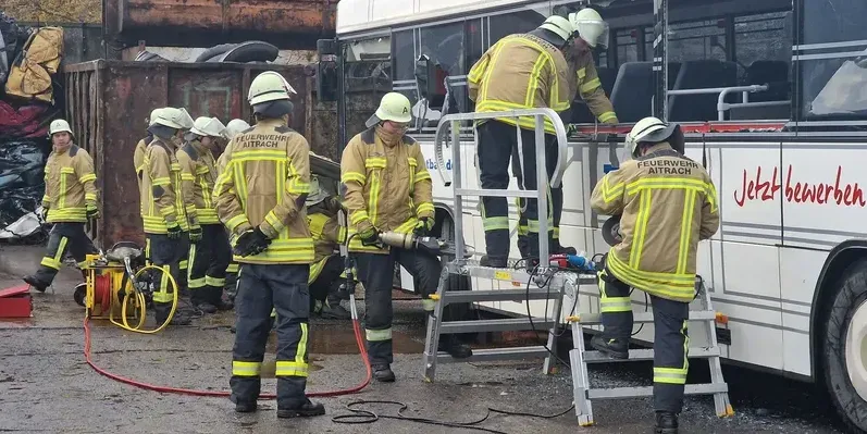 feuerwehr-schrott-kutter
